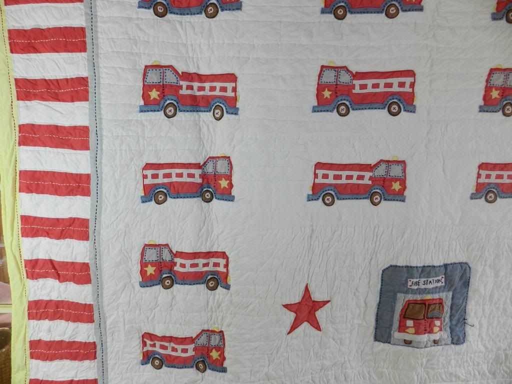 KIDS BEDSPREAD QUILT COVER POTTERY BARN SIZE FULL/QUEEN = FIRE TRUCK =jq16