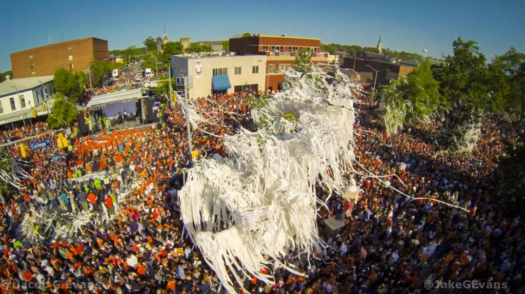 Toomers3-2_zps4f3c6d92.jpg