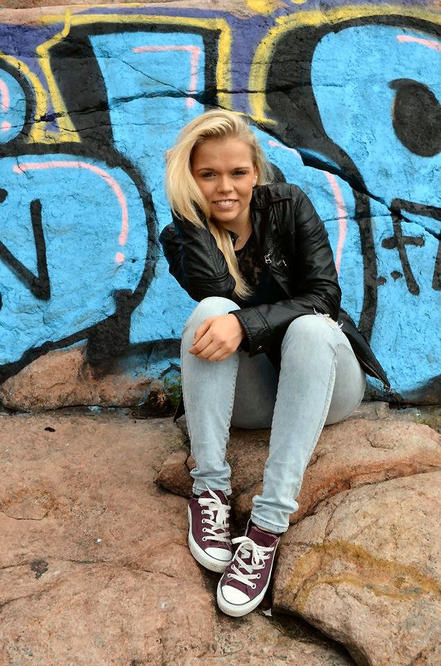  photo aringaring.jpg