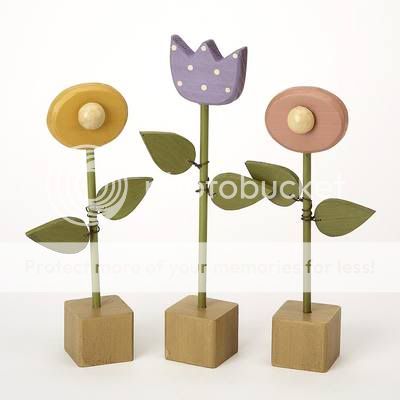 DECORATIVE WOOD SPRING FLOWERS ON PEDESTAL SHELF SITTER TULIP 8