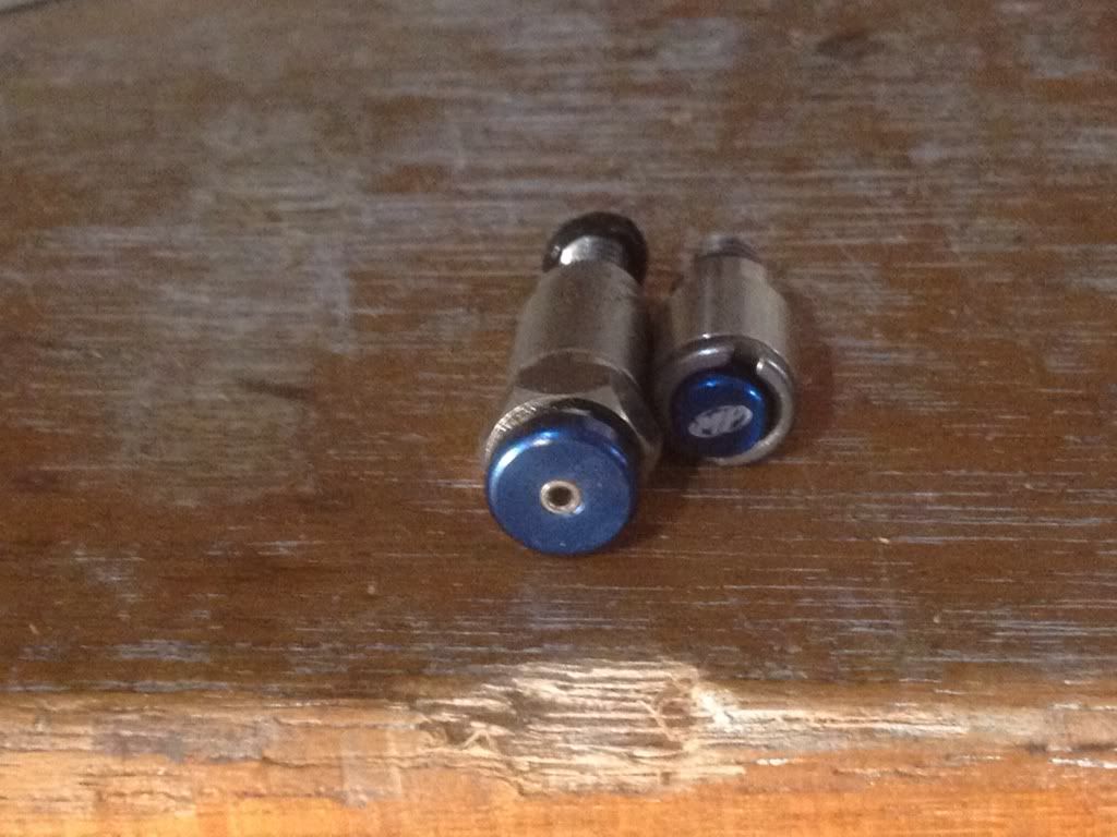 KYB Rear Shock Air Valve Complete w// O-Ring Yamaha WR450F WR /'03-06 Genuine KYB